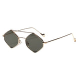 Fashion Retro Elegant Clear Color Classic Glasses Small Diamond Shape Metal Frame Beach Sunglasses 2019 New Arrival