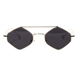 Fashion Retro Elegant Clear Color Classic Glasses Small Diamond Shape Metal Frame Beach Sunglasses 2019 New Arrival