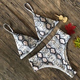 2020 Sexy Halter Top Micro Bikini Summer Swimsuit Women Swimwear Black White Bathing Suit Mini Thong Bikinis Set Maillot De Bain